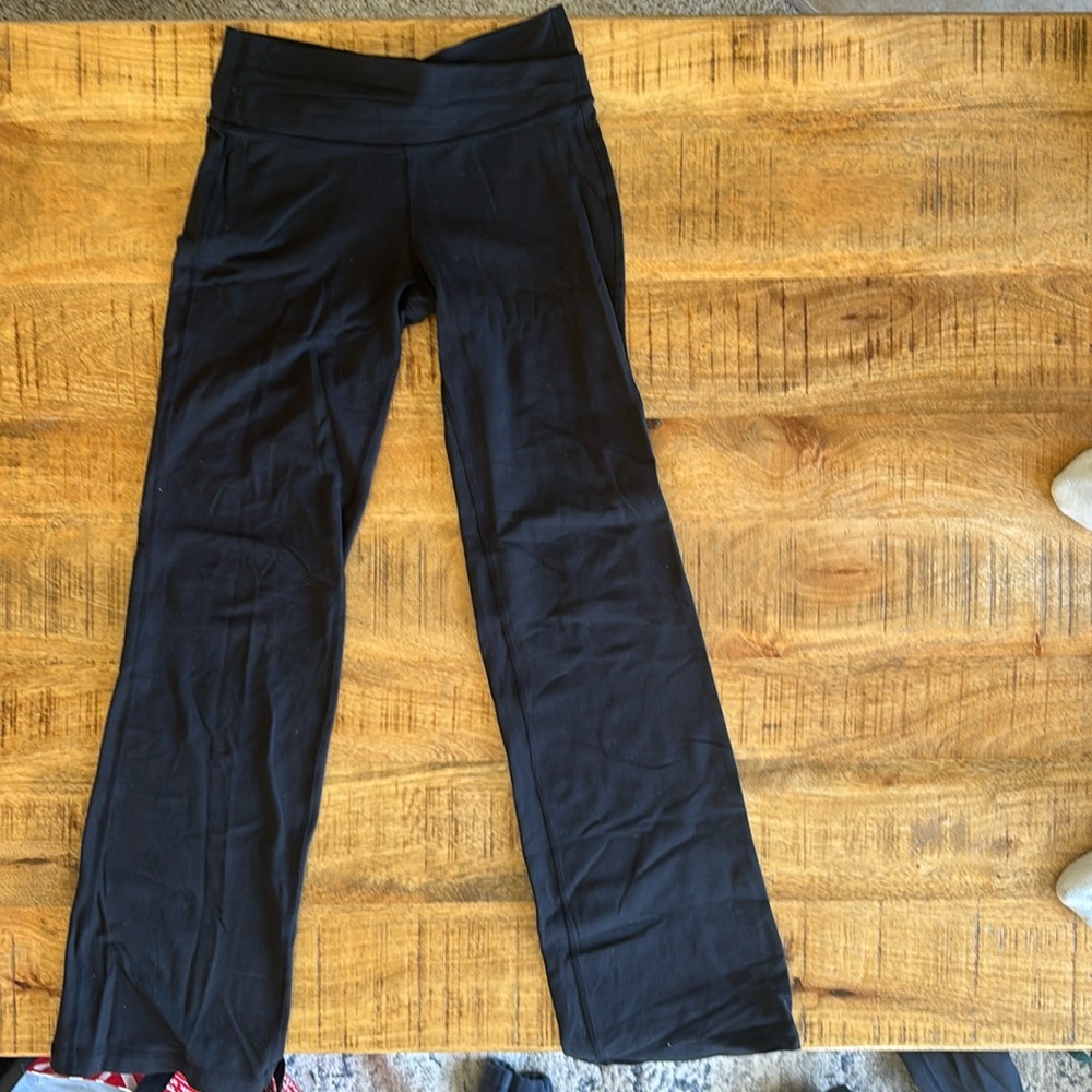 Lululemon Straight Leg Black Legginngs